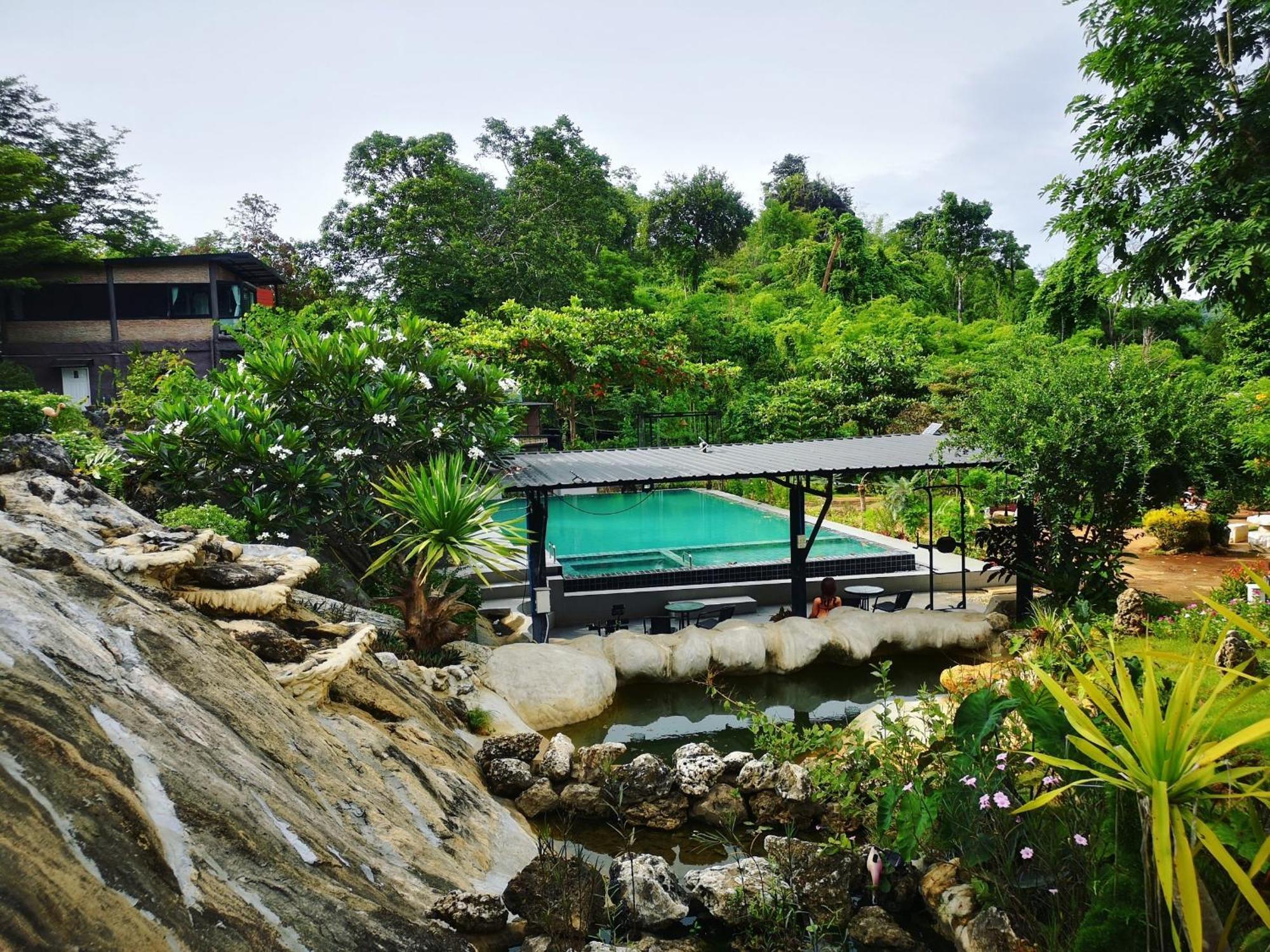 Keeree Loft Resort Thong Pha Phum Exterior foto